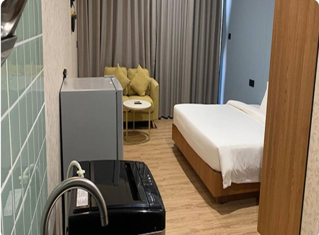 Joy Hotel プノンペン エクステリア 写真